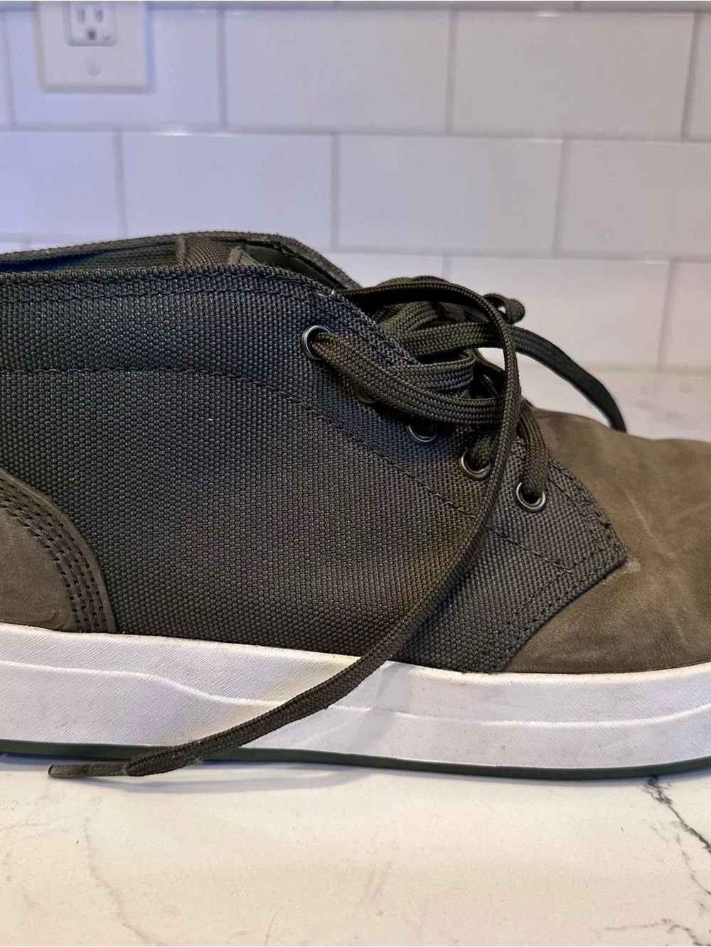 Timberland Men's Olive/Tan Leather Chukka Boots with White Sole